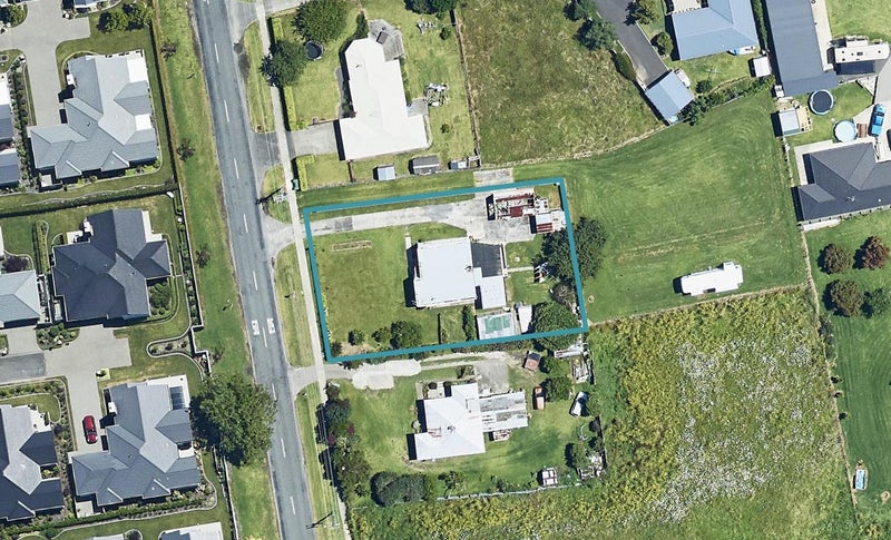 136 Bethlehem Road, Bethlehem, Tauranga - Carousel 1