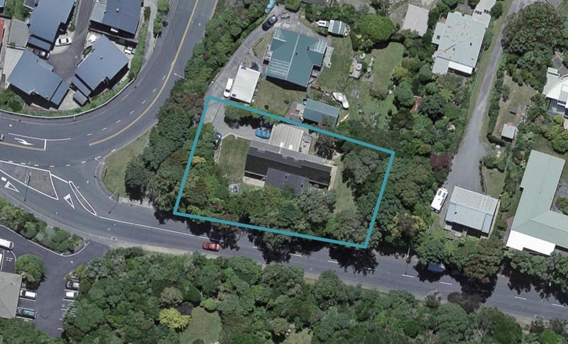 32 Helston Road, Johnsonville, Wellington - Carousel 1