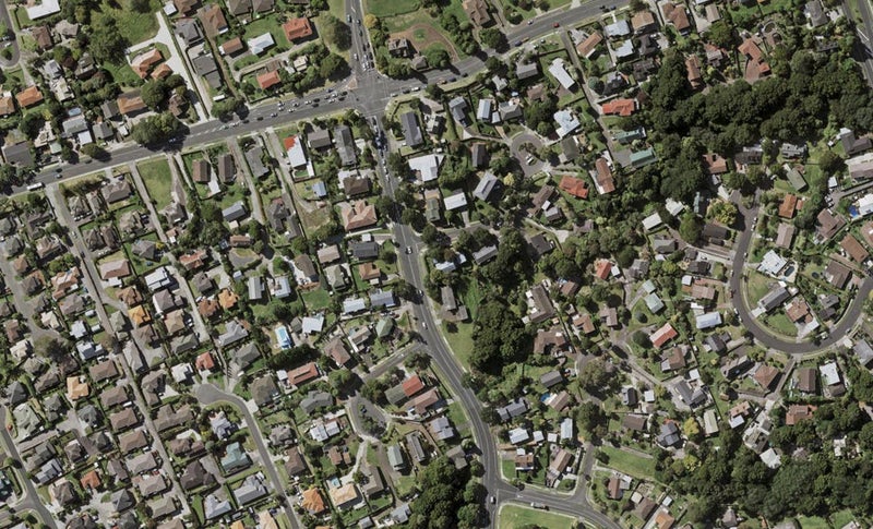 1A Flamingo Court, Goodwood Heights, Auckland - Carousel 1