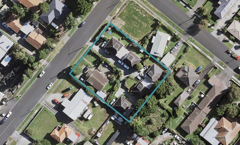 1/7 Beach Road, Takanini, Auckland - Carousel 1