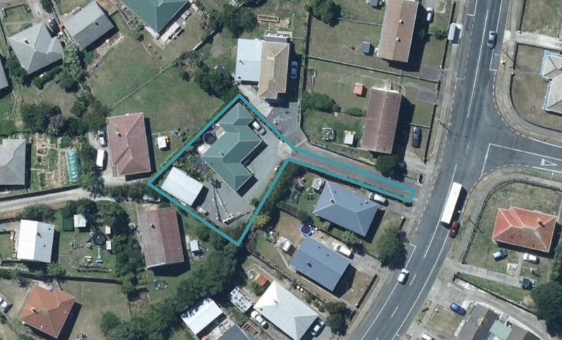 159 Warspite Avenue, Waitangirua, Porirua - Carousel 1