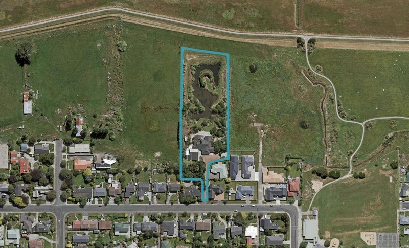 172 Moana Street, Rosedale, Invercargill - Carousel 1