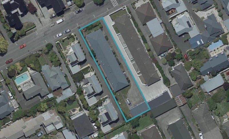 1/24 Aikmans Road, Merivale, Christchurch - Carousel 1