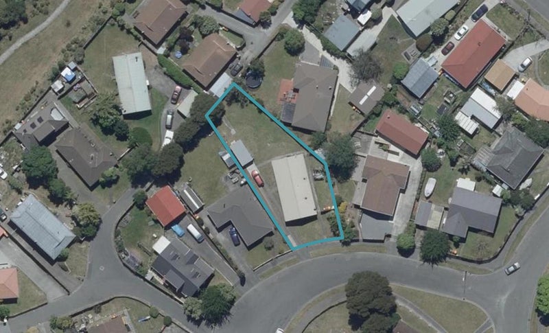 6 Bolero Place, Parklands, Christchurch - Carousel 1