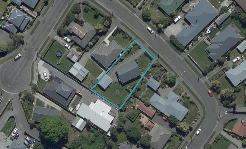 34 Bourne Crescent, Papanui, Christchurch - Carousel 1