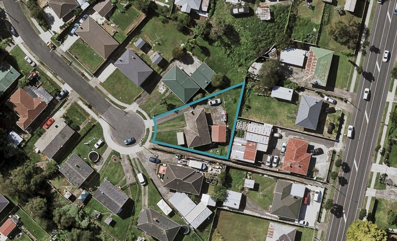 12 Birch Place, Otara, Auckland - Carousel 1