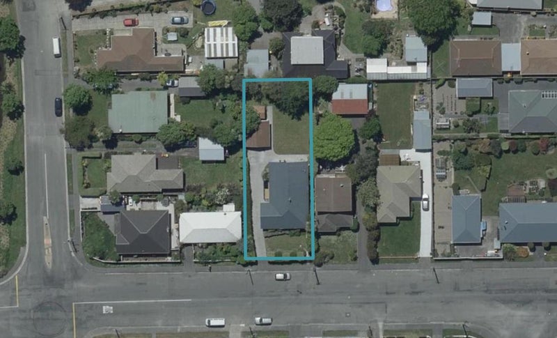 7 Hammersley Avenue, Shirley, Christchurch - Carousel 1
