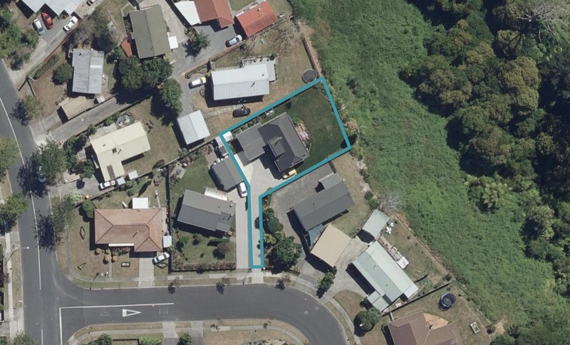 5 McKain Place, Fitzroy, Hamilton - Carousel 1