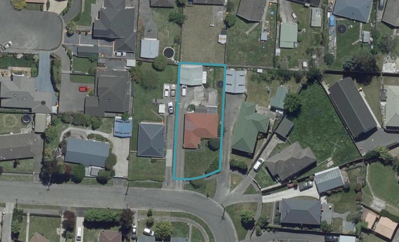 30 Ealing Street, Redwood, Christchurch - Carousel 1