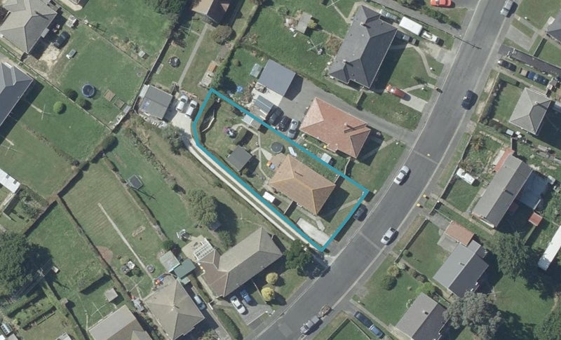 82 Clermiston Avenue, Corstorphine, Dunedin - Carousel 1