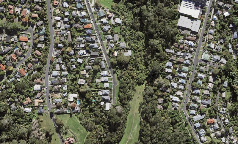 1/26 Colonial Road, Birkenhead, Auckland - Carousel 1