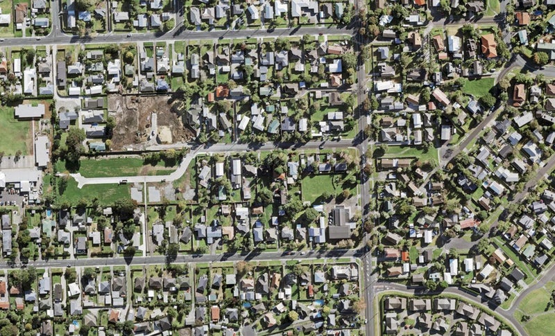 6 Hamurana Place, Te Atatu Peninsula, Auckland - Carousel 1