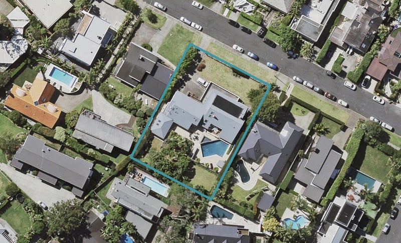 6 Lake View Road, Takapuna, Auckland - Carousel 1