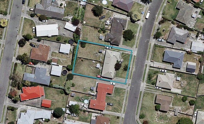 27 Neal Crescent, Onekawa, Napier - Carousel 1