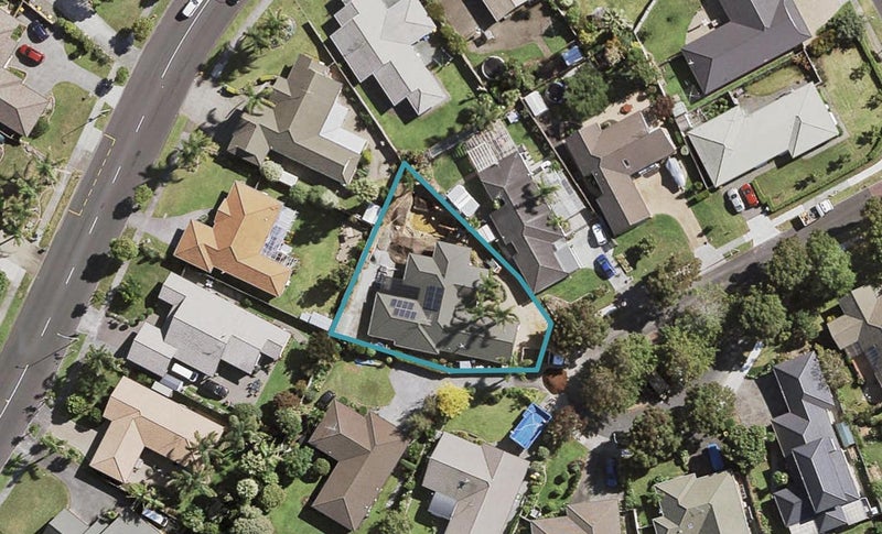 7 Tolvah Place, Wattle Downs, Auckland - Carousel 1