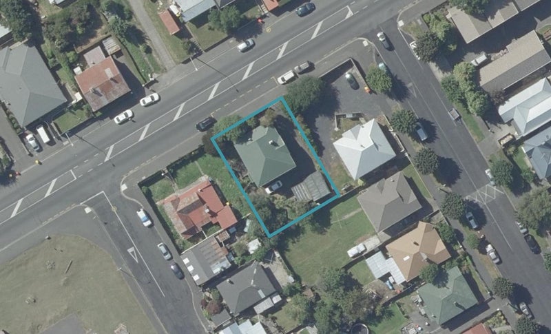 187 South Road, Caversham, Dunedin - Carousel 1