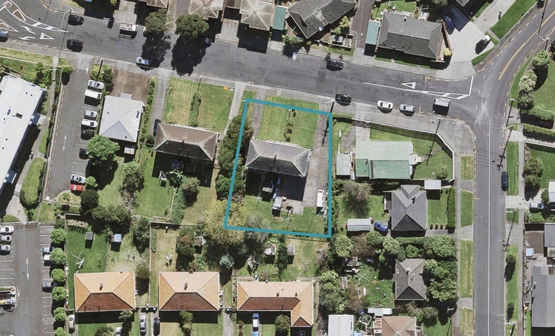 78 Tuarangi Road, Grey Lynn, Auckland - Carousel 1