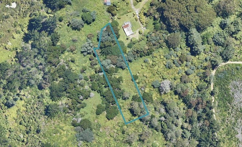 26 Hinganoa Drive, WHAKAREWAREWA, ROTORUA - Carousel 1