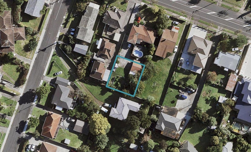 30D Russell Road, Manurewa, Auckland - Carousel 1