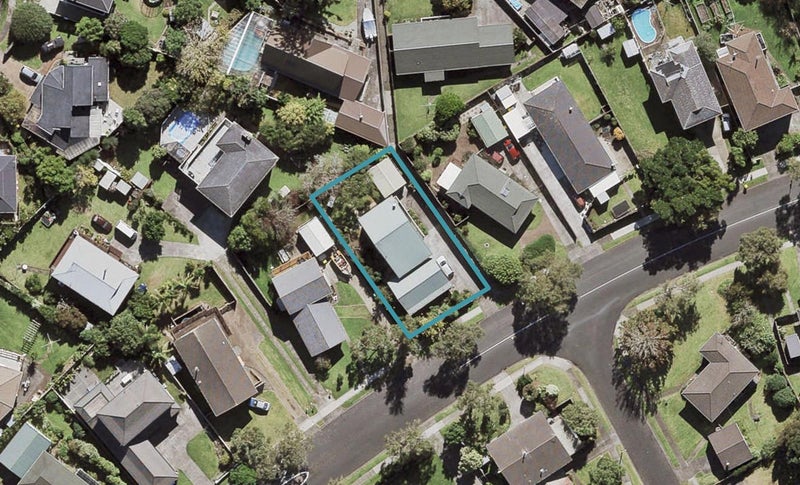 95 Muir Avenue, Mangere Bridge, Auckland - Carousel 1