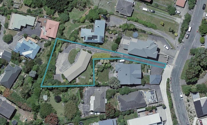 99 Seatoun Heights Road, Seatoun, Wellington - Carousel 1