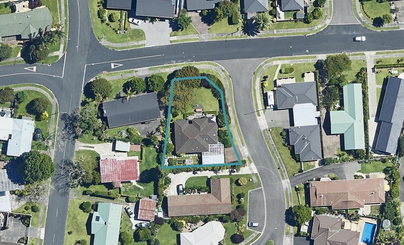 2 Benjamin Place, Matua, Tauranga - Carousel 1
