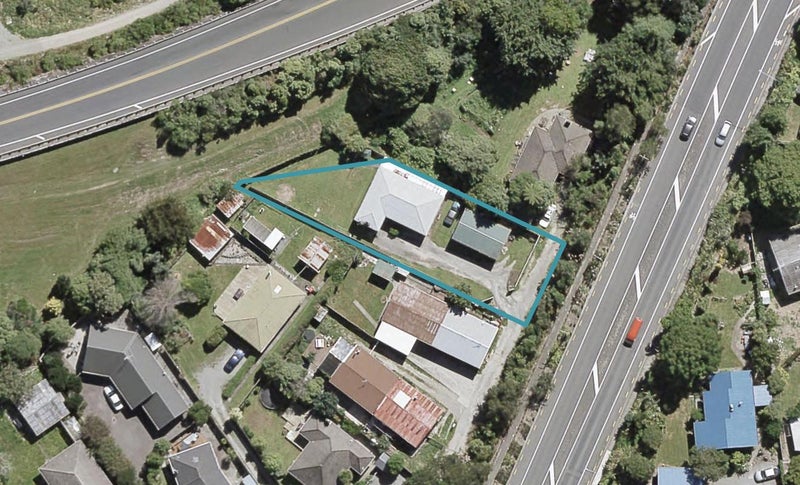 1175 Fergusson Drive, Clouston Park, Upper Hutt - Carousel 1