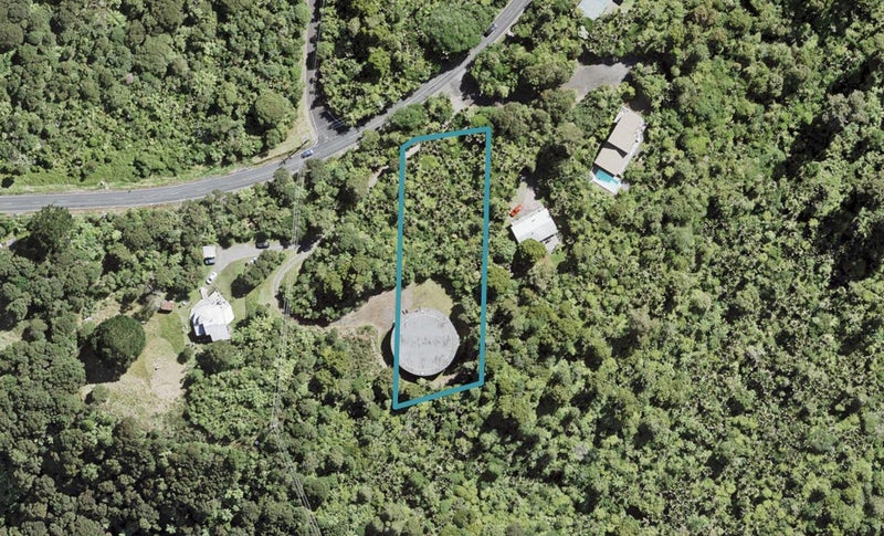 272 Scenic Drive, Titirangi, Auckland - Carousel 1