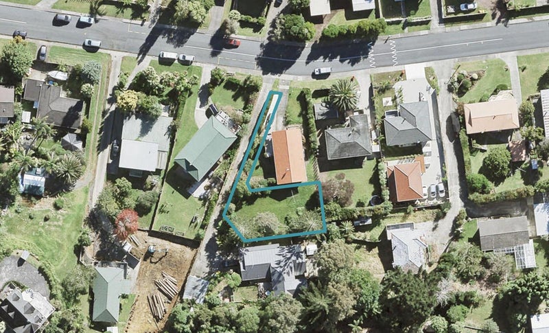 42A Awaruku Road, Torbay, Auckland - Carousel 1