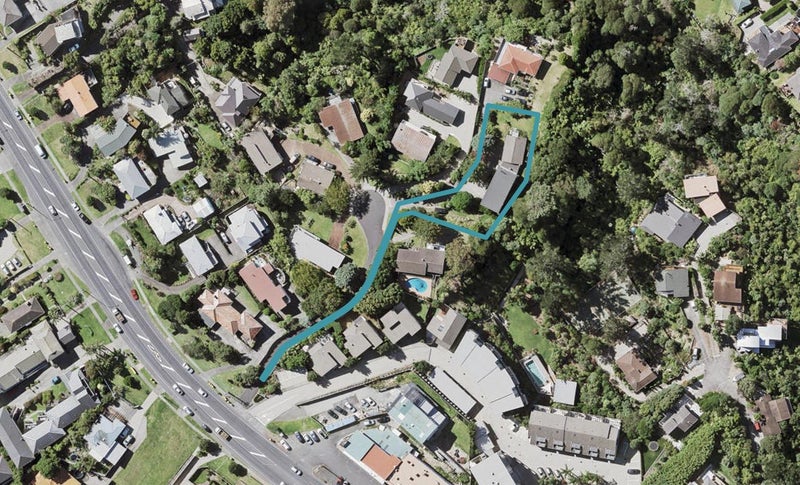 1/3 Pine Hill Crescent, Browns Bay, Auckland - Carousel 1