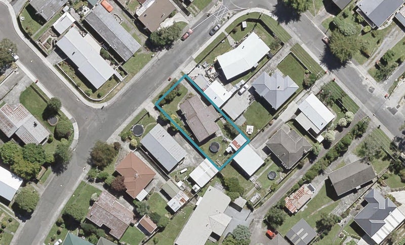 66 Oregon Drive, Maoribank, Upper Hutt - Carousel 1