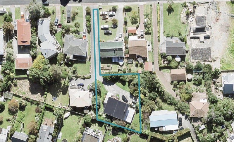 101 Pacific Parade, Army Bay, Whangaparaoa - Carousel 1