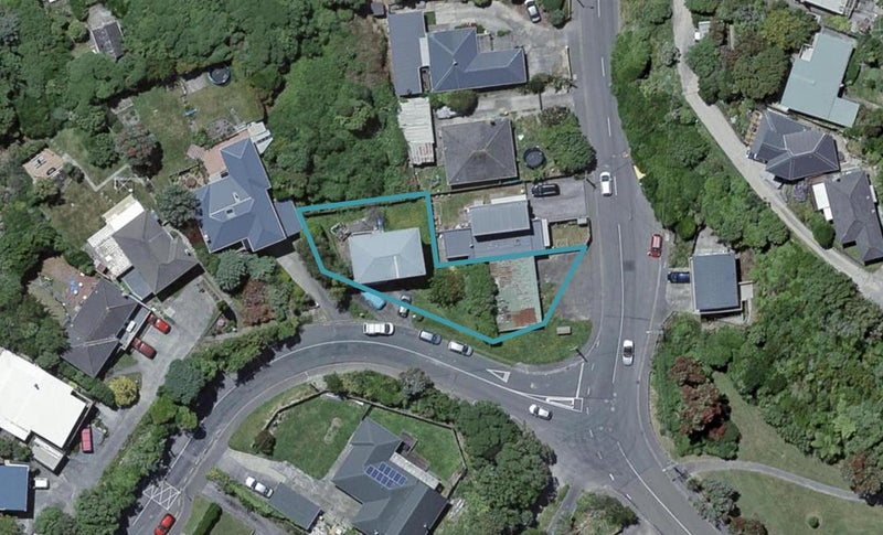 2 Spenmoor Street, Newlands, Wellington - Carousel 1