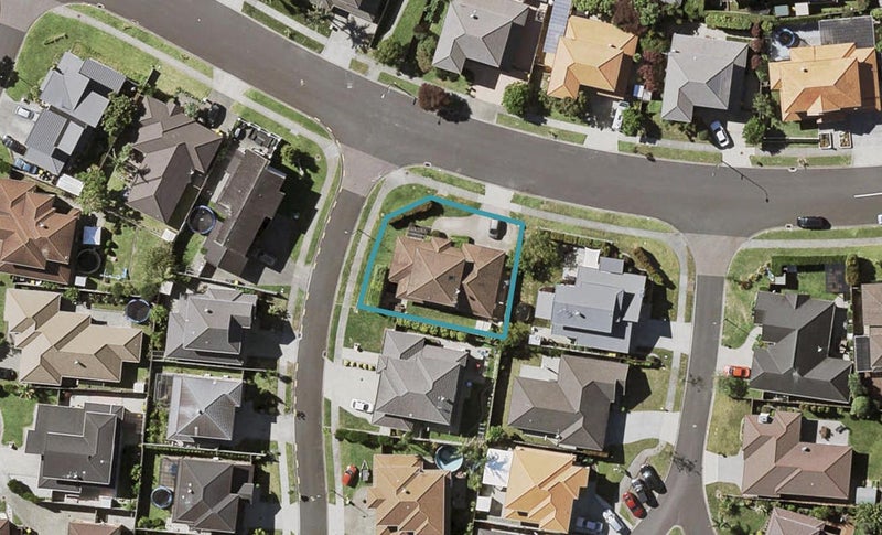 20 Malahide Drive, Flat Bush, Auckland - Carousel 1