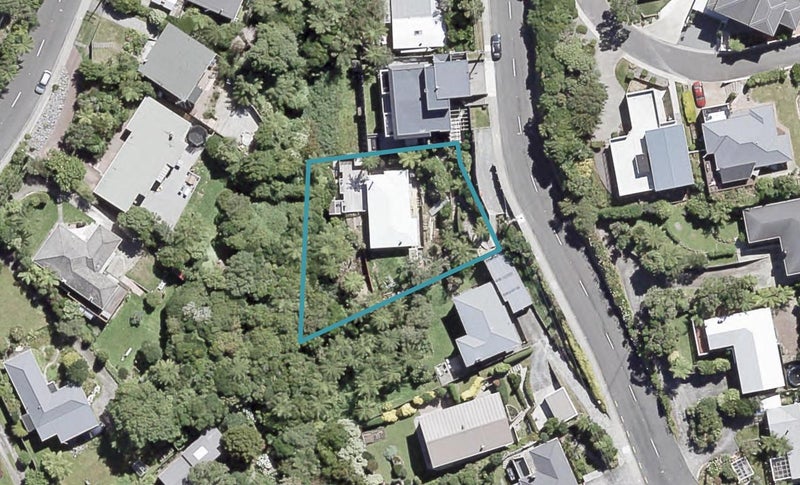 41 Poto Road, Normandale, Lower Hutt - Carousel 1