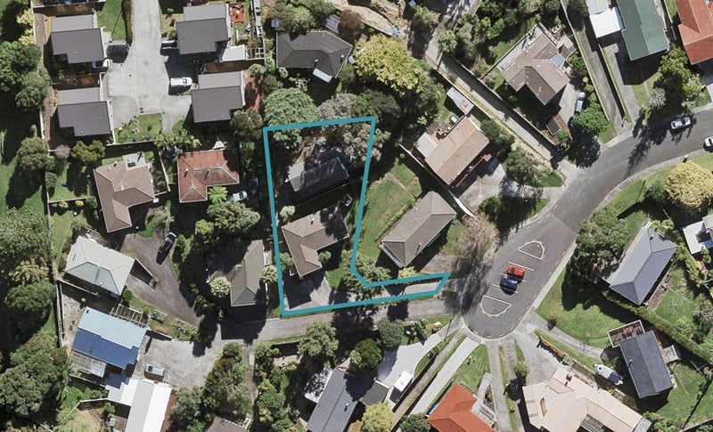 2/35 Camrose Place, Glenfield, Auckland - Carousel 1