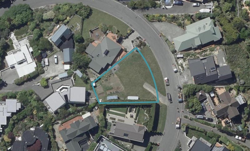 8 Harry Ell Drive, Cashmere, Christchurch - Carousel 1