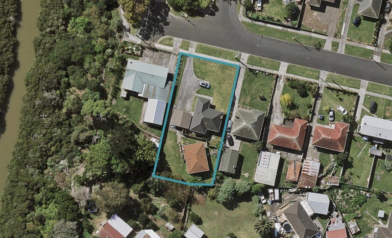 66 Johnstones Road, Otara, Auckland - Carousel 1