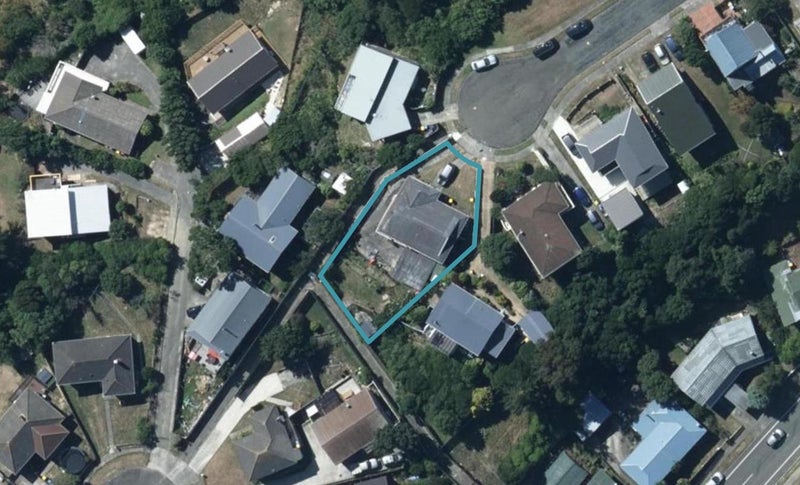 29 Humphreys Grove, Titahi Bay, Porirua - Carousel 1