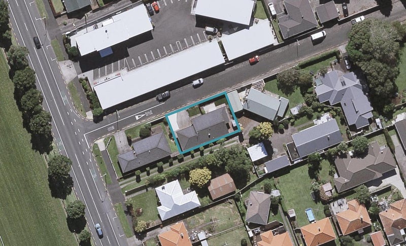 4 Frank Wilson Terrace, Welbourn, New Plymouth - Carousel 1