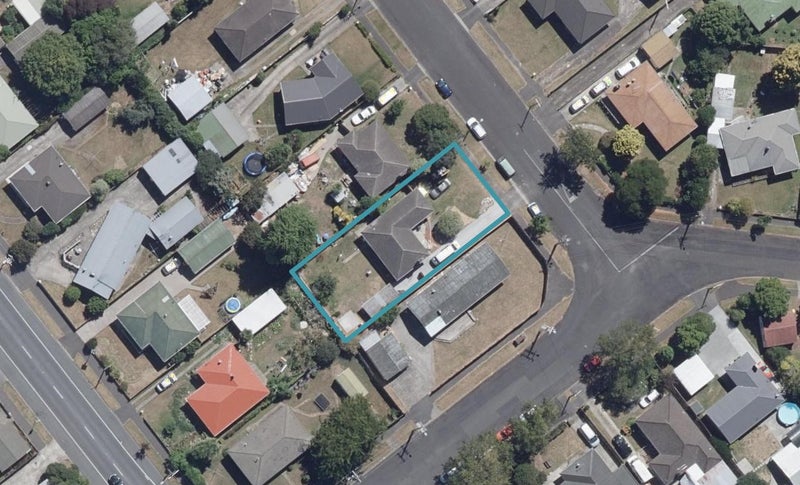 3 Dalesford Street, Silverdale, Hamilton - Carousel 1