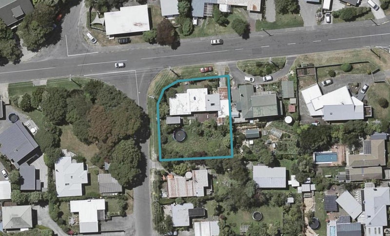 38 Menin Road, Raumati South, Paraparaumu - Carousel 1