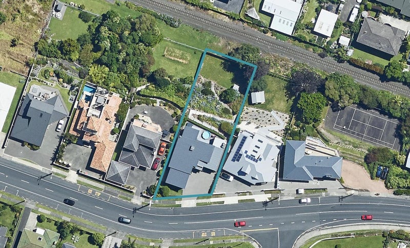 143 Ngatai Road, Otumoetai, Tauranga - Carousel 1