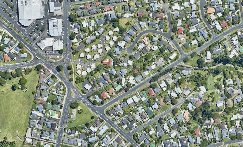 57 Bellevue Road, Brookfield, Tauranga - Carousel 1
