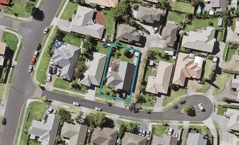 6 Tolben Place, Golflands, Auckland - Carousel 1