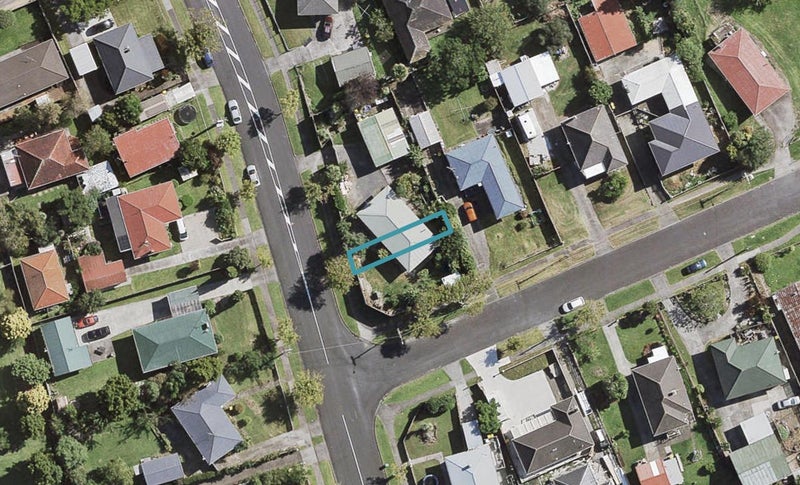 3/2 Hyde Street, Manurewa East, Auckland - Carousel 1