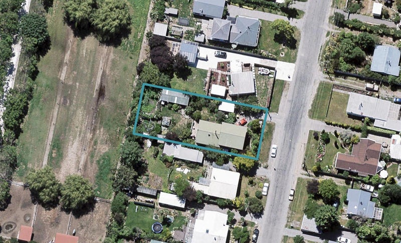 12 Stalkers Road, Woodend Beach, Kaiapoi - Carousel 1