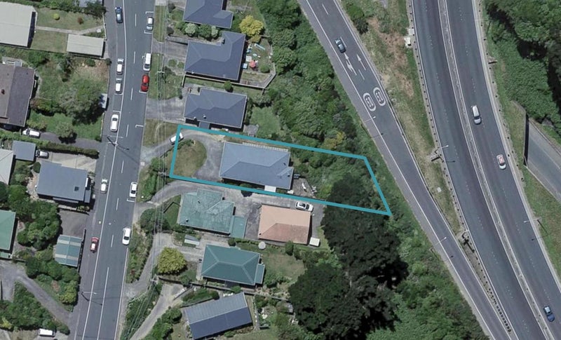 7 Fraser Avenue, Johnsonville, Wellington - Carousel 1