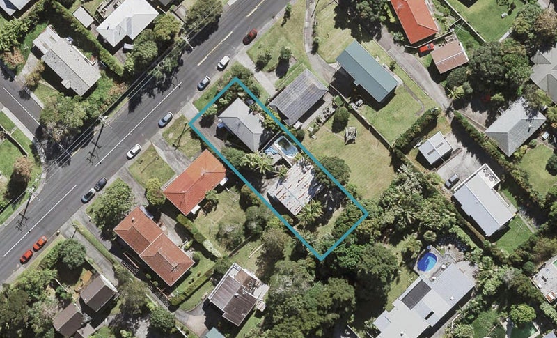 2/31 Archers Road, Hillcrest, Auckland - Carousel 1