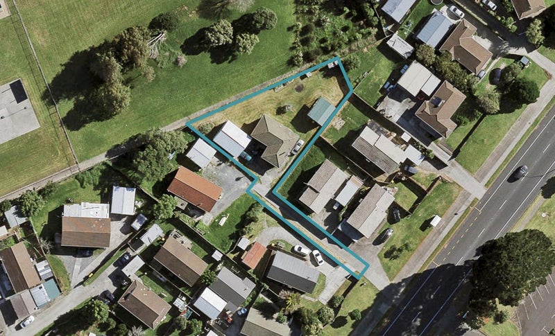 311 Weymouth Road, Weymouth, Auckland - Carousel 1